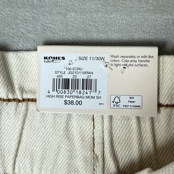 SO Shorts Waist 11/30 Ecru‎ Cream White High Rise Paper Bag Mom Clean Girl NWT - Picture 6 of 8